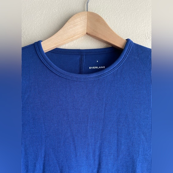 New Everlane Women Blue Crew Neck Tee Shirt Size Small - Picture 2 of 5